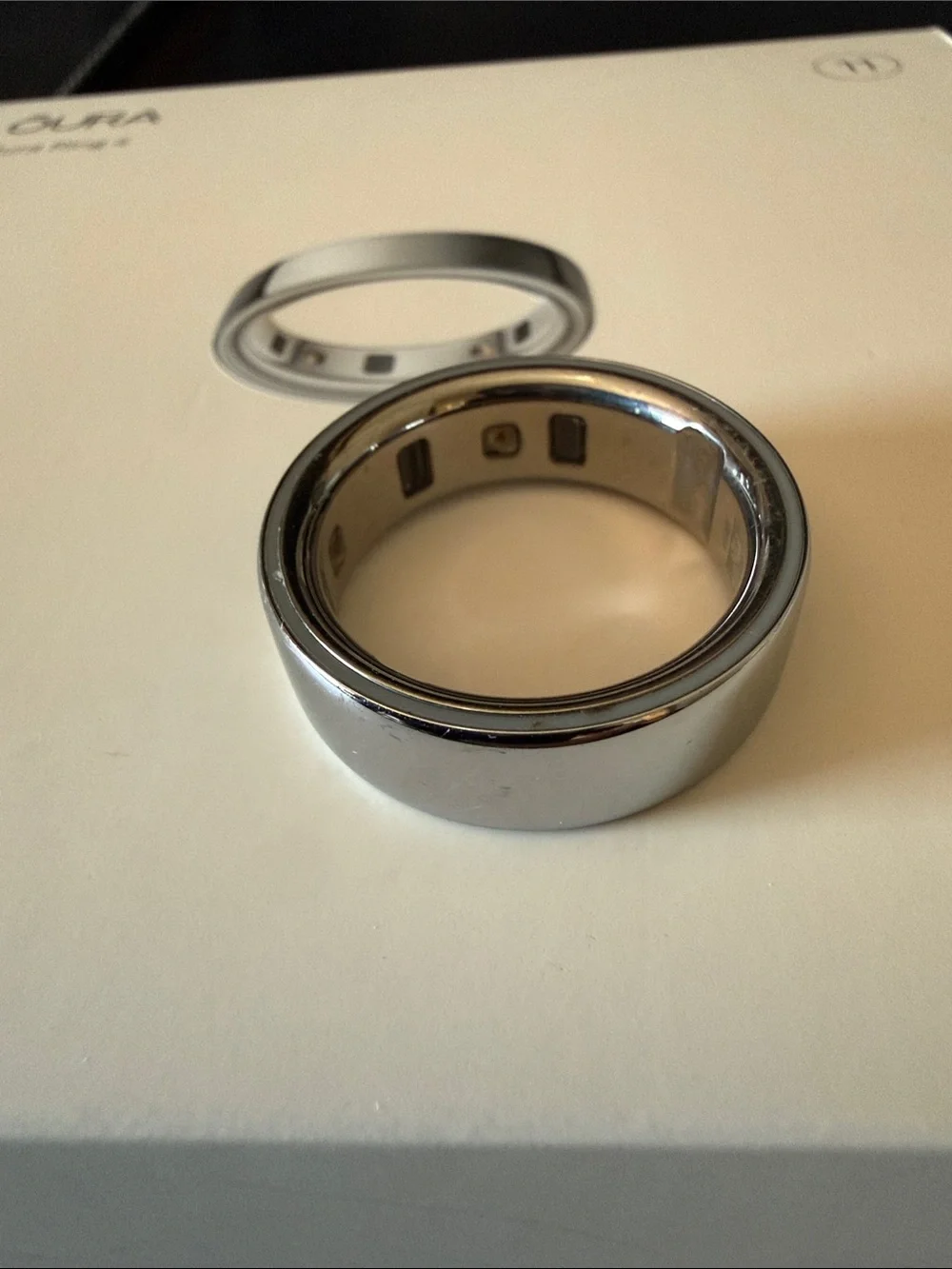 Oura Ring 4 Silver Polished